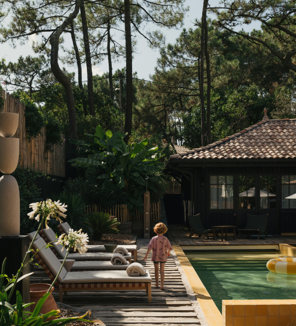 Iconic House - image