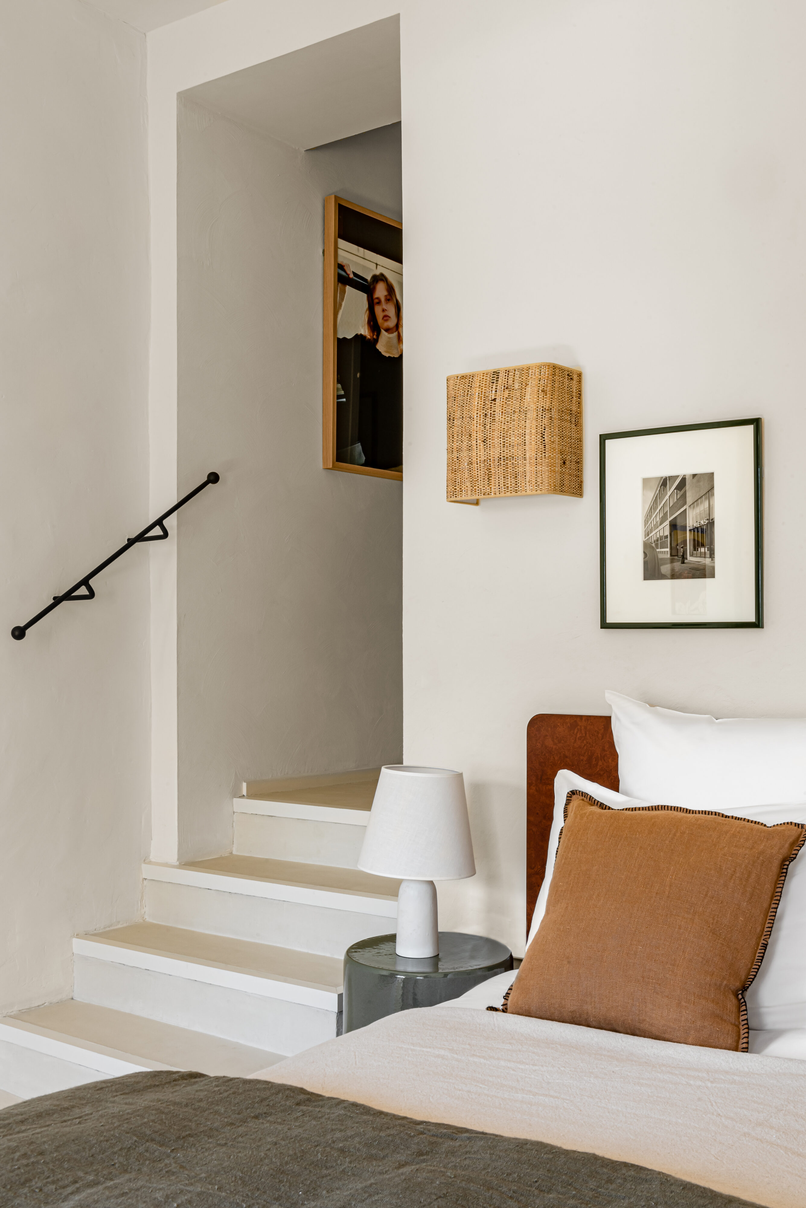 Iconic House - image