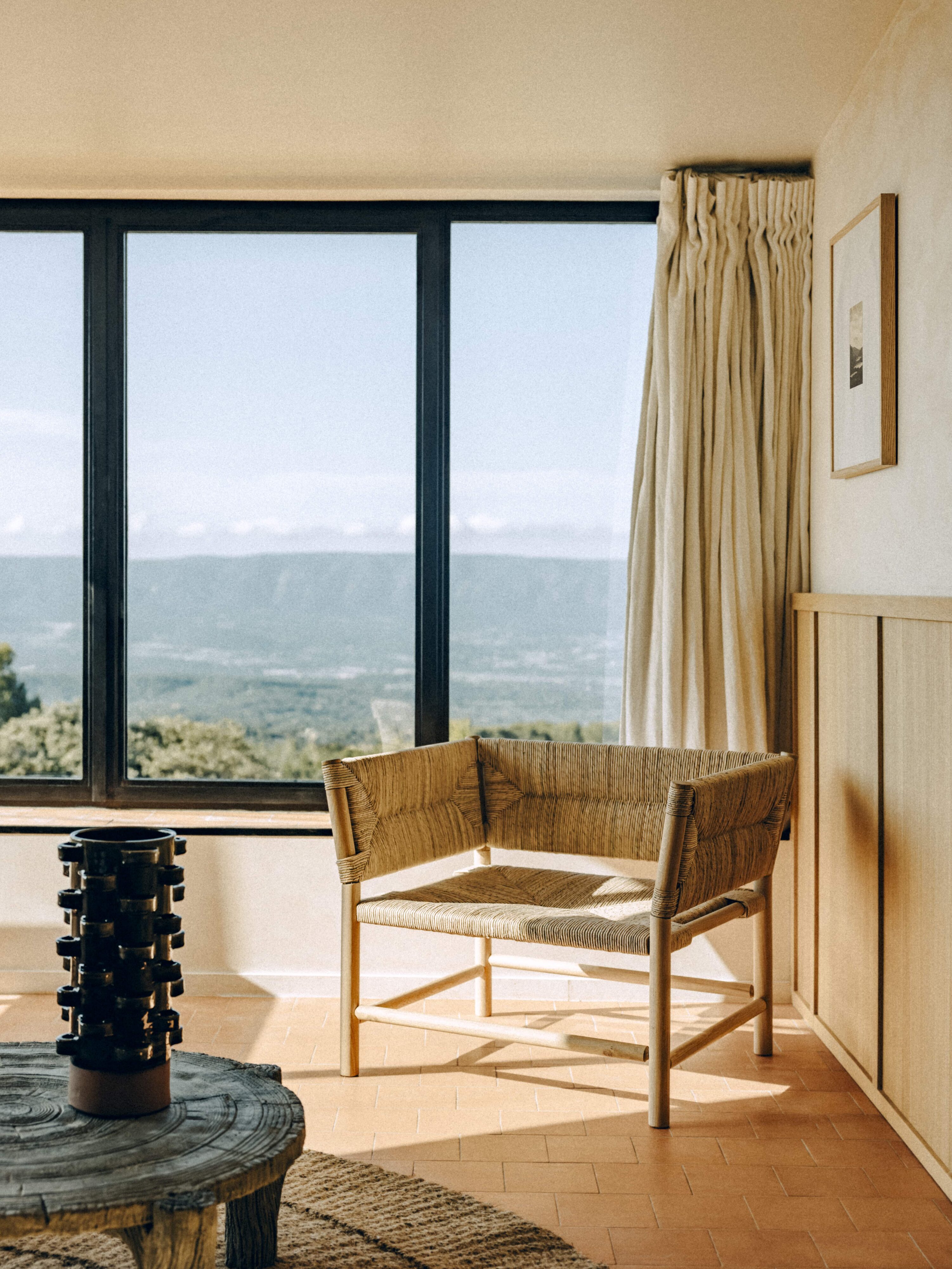 Iconic House - image