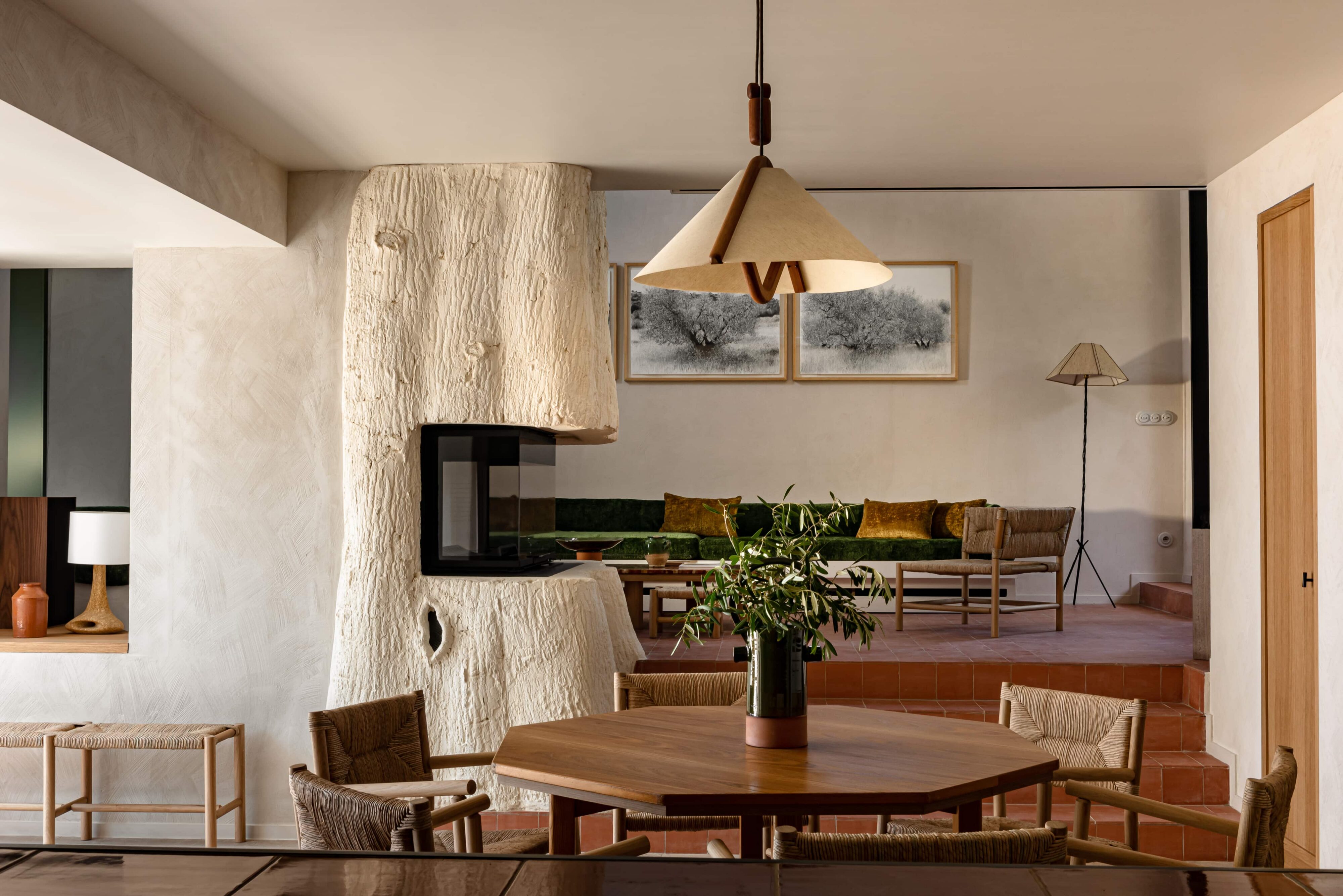 Iconic House - image