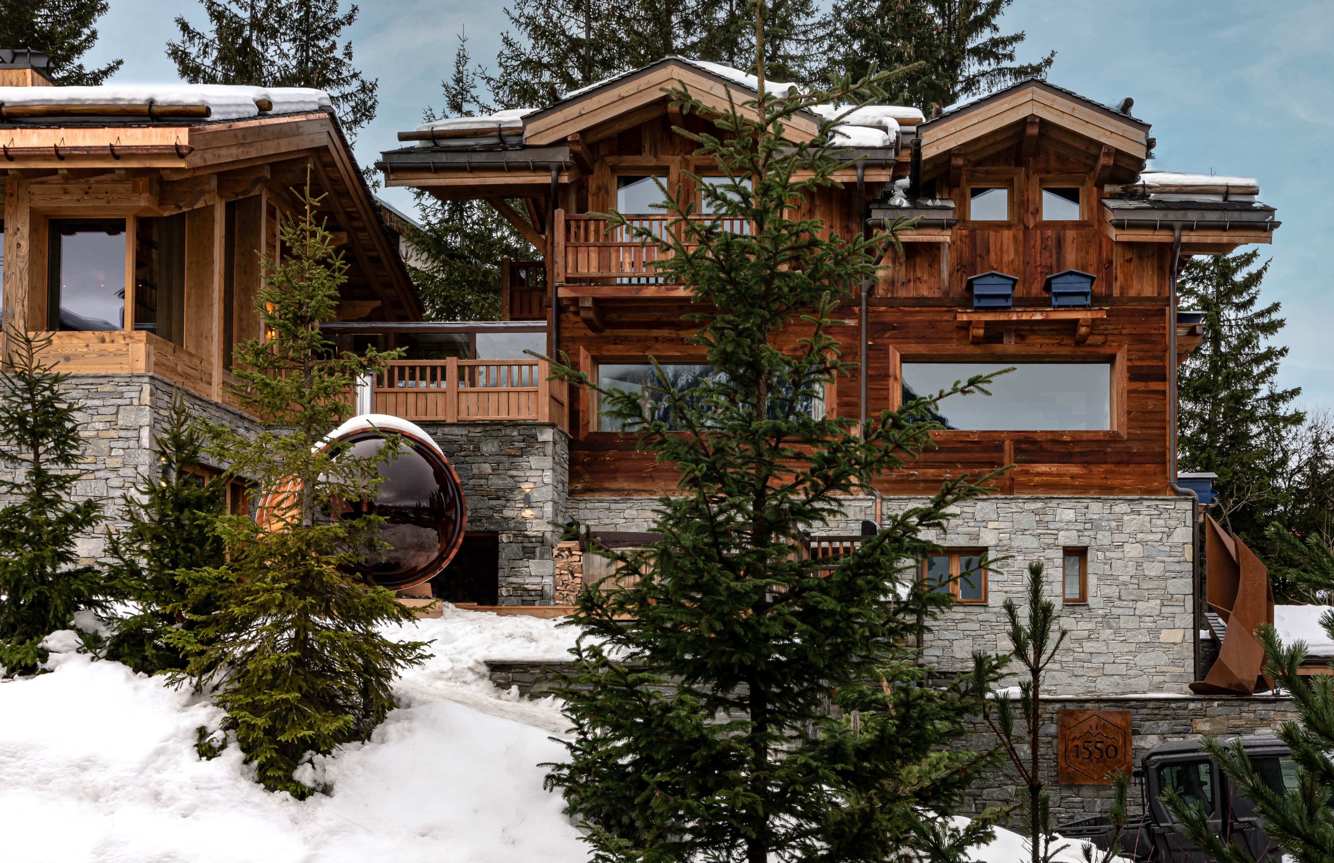 Iconic House - image