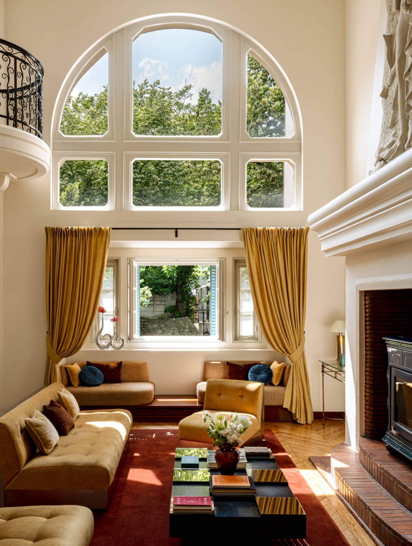 Iconic House - image
