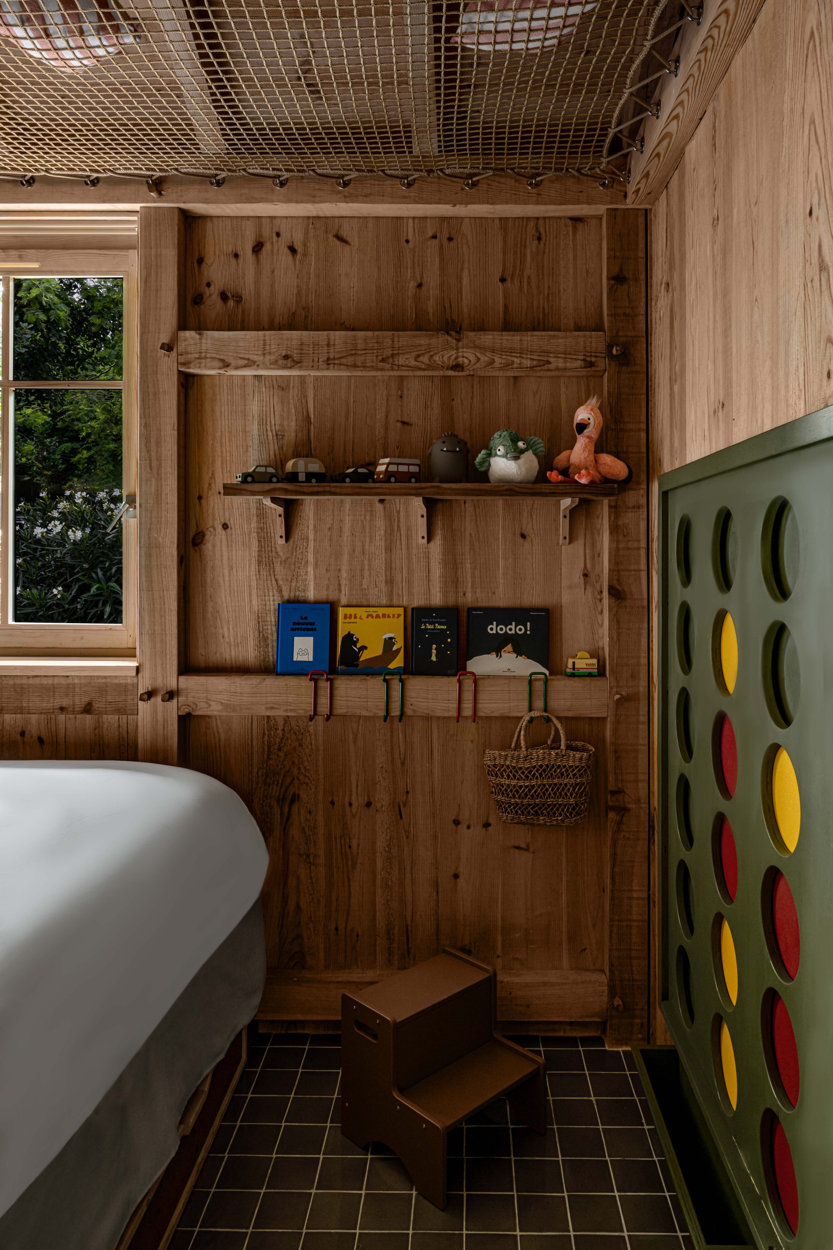 Kids bedroom