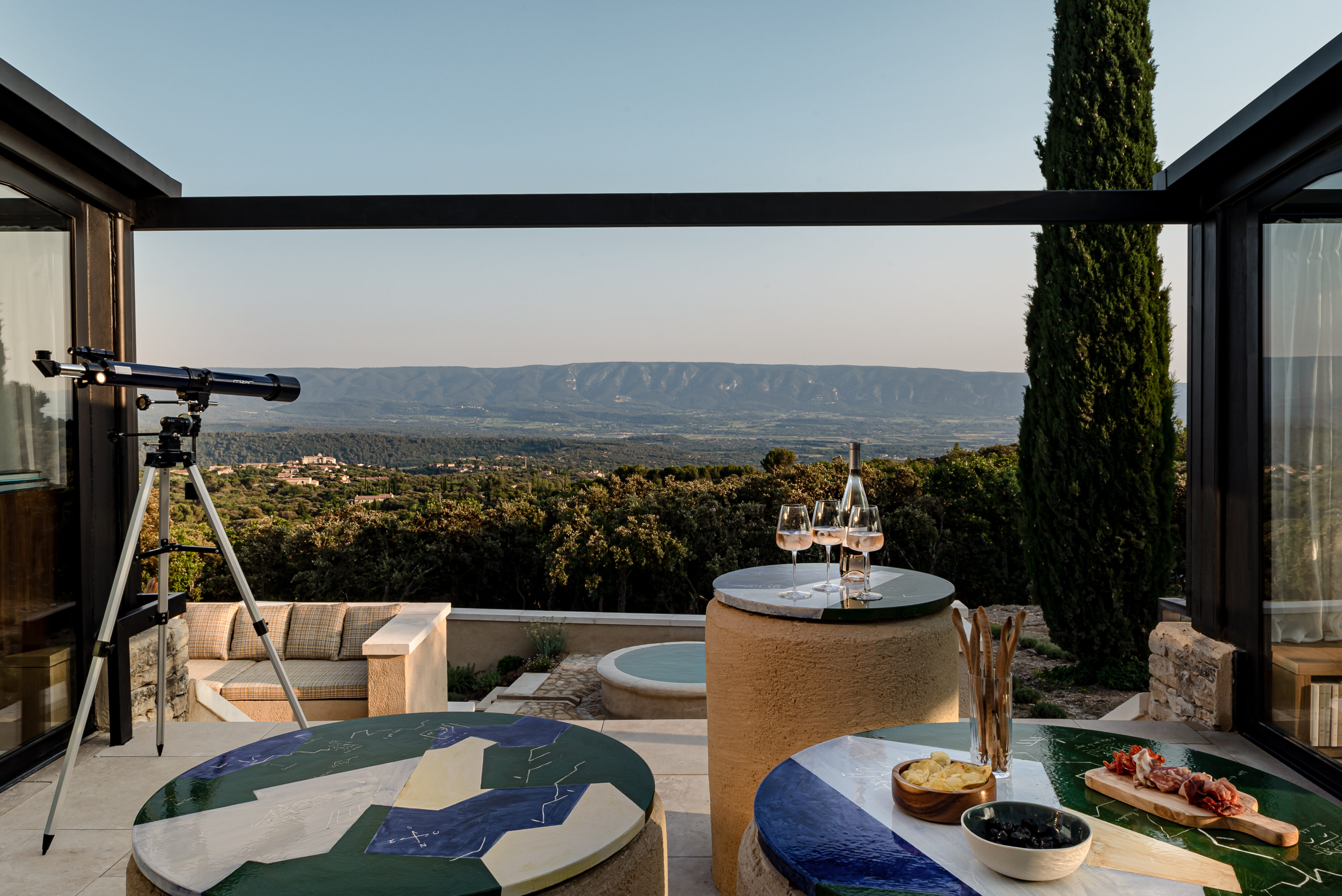Panoramic terrace