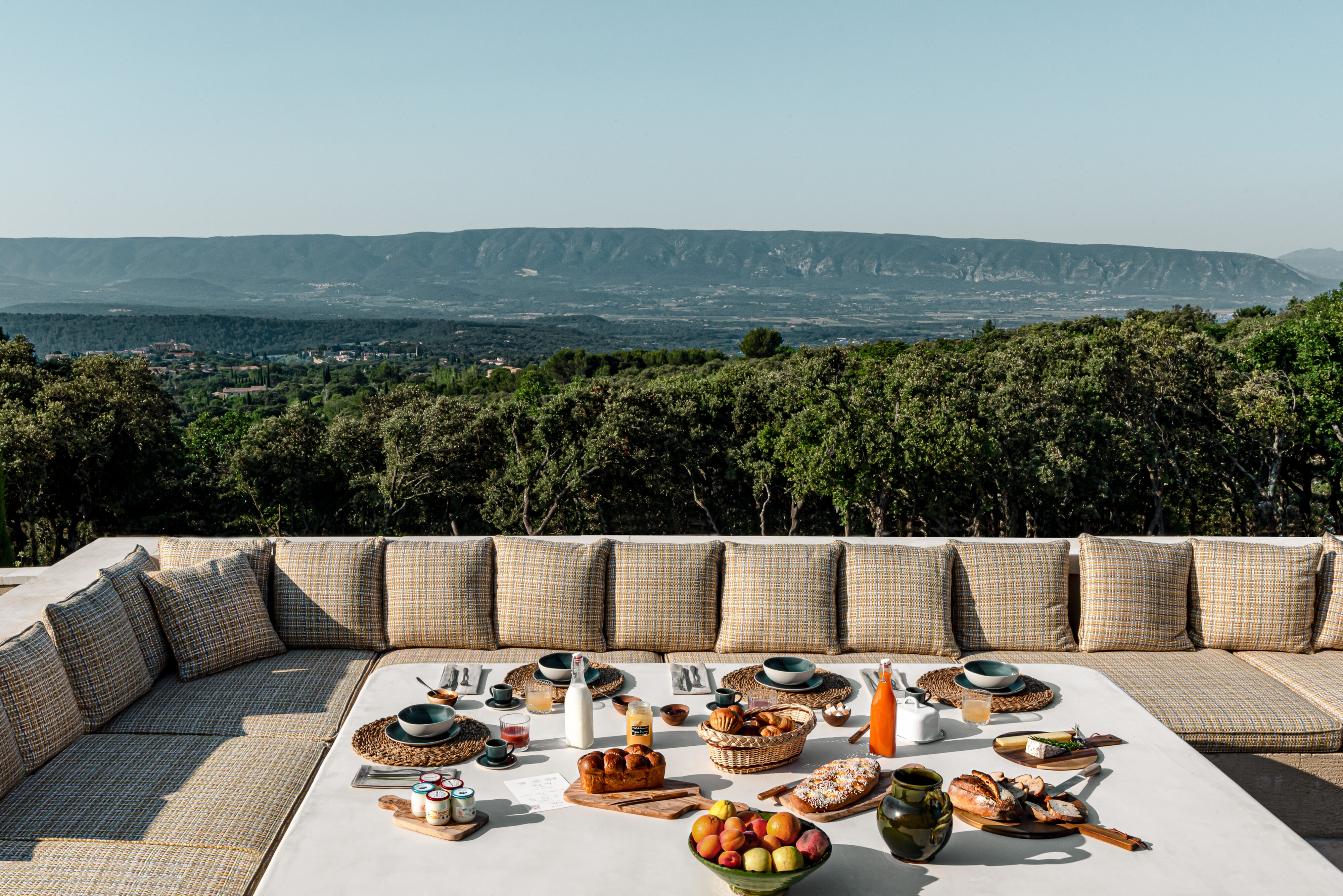 Panoramic terrace