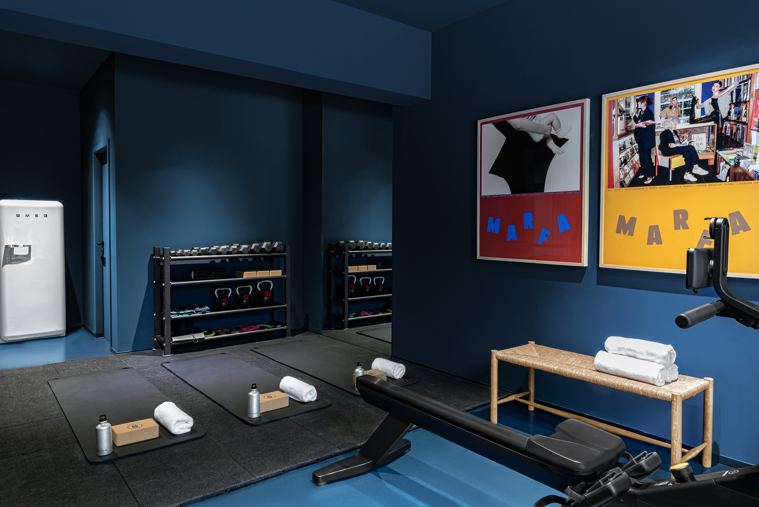 Salle de gym et yoga