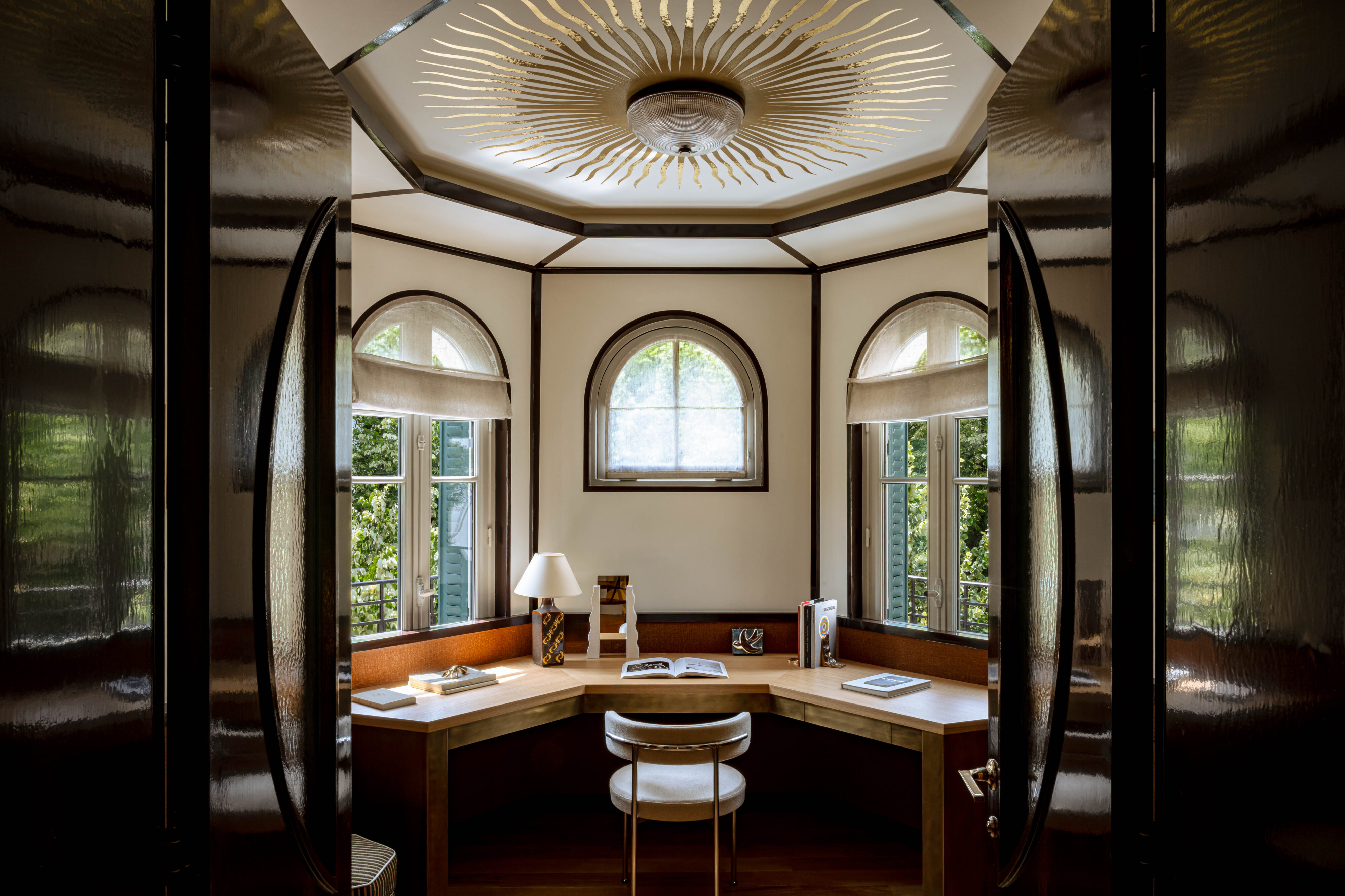 Coin bureau